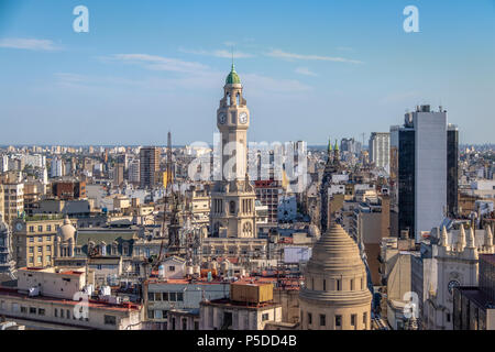 Città di Buenos Aires legislatura Tower e il centro cittadino di Vista aerea - Buenos Aires, Argentina Foto Stock