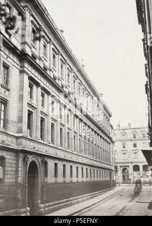 327 Charles Marville, Palais de Justice 3, ca. 1853-70 Foto Stock