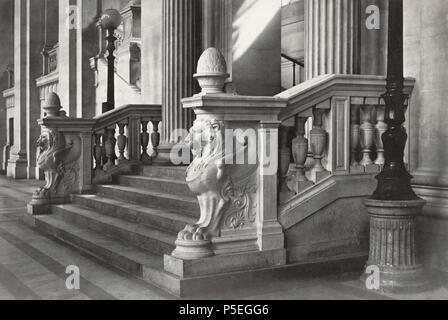 327 Charles Marville, Palais de Justice 5, ca. 1853-70 Foto Stock