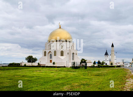 Foto di un bel monumento di accettazione dell Islam in Tatarstan Foto Stock