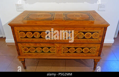 372 Commode da un maestro della Franconia, c. 1780-1790 - Mainfränkisches Museum - Würzburg, Germania - DSC04489 Foto Stock