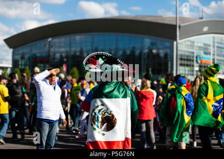 Tifosi si riuniscono in Russia durante il 2018 della Coppa del Mondo FIFA Foto Stock