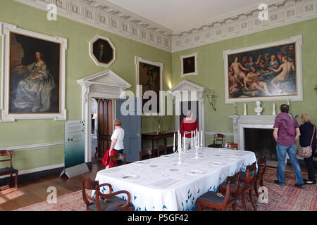 N/A. Inglese: vista interna di Lacock Abbey - Wiltshire, Inghilterra. 26 maggio 2016, 11:09:11. Daderot 455 sala da pranzo, vista 2 - Lacock Abbey - Wiltshire, Inghilterra - DSC00951 Foto Stock