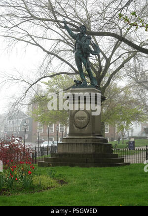 N/A. Inglese: Commodore Oliver Hazard Perry da William Green Turner, 1885 - Eisenhower Park - Newport, Rhode Island, Stati Uniti d'America. 2 maggio 2017, 09:26:02. Daderot 372 Commodore Oliver Hazard Perry da William Green Turner, 1885 - Eisenhower Park - Newport, Rhode Island - DSC03980 Foto Stock