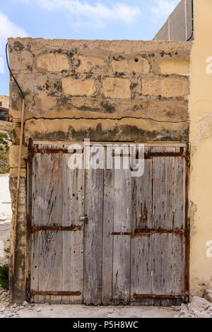 Una vecchia casa in barca a Dwerja, Inland Sea, Gozo, Malta. Foto Stock