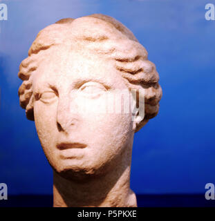 La testa del Circe statua fu scoperto nel 1928 da un abitante di San Felice sulle pendici del Picco di Circe. Arte romana - età imperiale, 1-2 secolo. Foto Stock