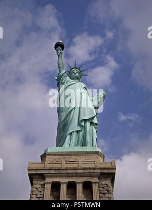 ESTATUA de la Libertad. Autore: Frédéric Auguste Bartholdi (1834-1904). Posizione: esterno, NEW YORK. Foto Stock