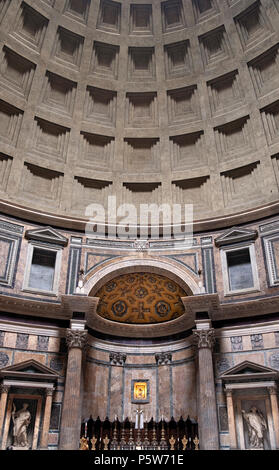 Interno del Pantheon di Roma Foto Stock