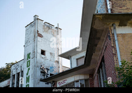 Hotel Kosmos, un hotel abbandonato nei pressi di Dranouter, in Belgio Foto Stock