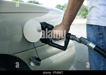 Una immagine di gas pompa a mano Foto Stock