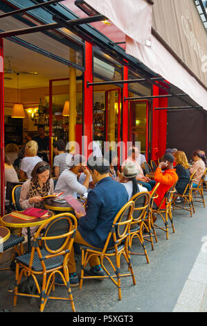 Le Comptoir, bistro di St Germain des Pres, sulla riva sinistra di Parigi, Francia Foto Stock