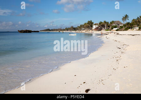 Splendide spiagge di sabbia bianca e acqua turchese di Watamu Beach watamu, vicino a Malindi in Kenya, Africa Foto Stock