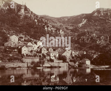 537 Escursione dans la région des Causses (1892).f13.ritagliato.Gorges du Tarn, Hauterive Foto Stock