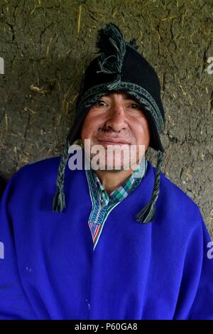 Agricoltore Cajas - CANCHAQUE ' Las Huaringas ' - HUANCABAMBA.. Dipartimento di Piura .PERÙ Foto Stock