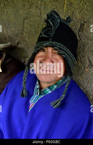 Agricoltore Cajas - CANCHAQUE ' Las Huaringas ' - HUANCABAMBA.. Dipartimento di Piura .PERÙ Foto Stock