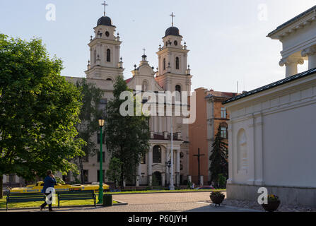 Minsk, Bielorussia - 29 Maggio 2018: Cattedrale cattolica romana di Santa Maria Vergine nel centro storico della città di Minsk. Città Alta, Minsk Foto Stock