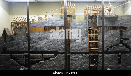 La sezione di una miniera sotterranea. Modello di un team nella seconda metà del XIX secolo. Scala 1:25. Fabbricato in 1906. Da R. Brown. Il Deutsches Museum (museo della scienza e della tecnologia). Monaco di Baviera. Germania. Foto Stock