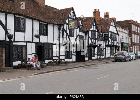 Il Kings Arms Hotel, High Street, Amersham Città Vecchia, Buckinghamshire, Inghilterra, Regno Unito Foto Stock