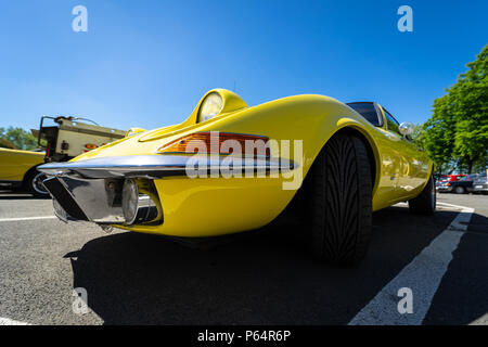 Berlino - Maggio 06, 2018: Sport Auto Opel GT. Oldtimertage Berlin-Brandenburg (31 Berlin-Brandenburg Oldtimer giorno). Foto Stock