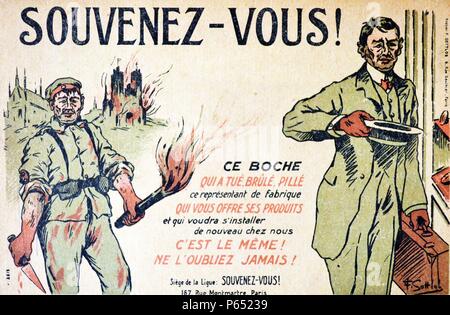 Ricordate la Boche (tedesco) che uccide burns saccheggio! Anti cartolina tedesca prodotte per l'occupazione francese della regione della Renania 1919 Foto Stock