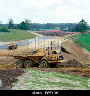 Caterpillar D400 dumper articolato. Foto Stock