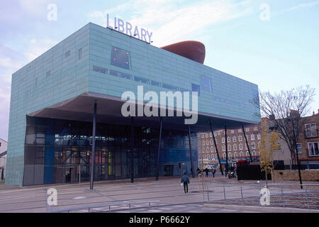 Libreria Peckham, Londra. Regno Unito. Progettato da Will Alsop. Foto Stock