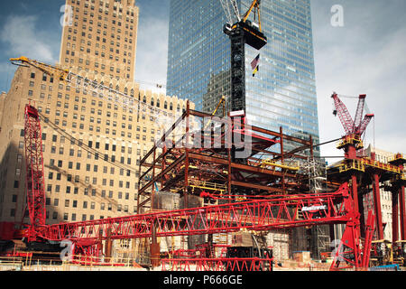 World Trade Center, settembre 2009, 1 World Trade Center di New York City, Stati Uniti d'America West gru Foto Stock