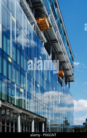 Palestra edificio in costruzione, ora casa TfL, Southwark, Londra UK Foto Stock