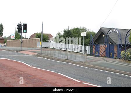 Ingresso alla stazione di halifax hx6 2np, West Midlands. 2007 Foto Stock
