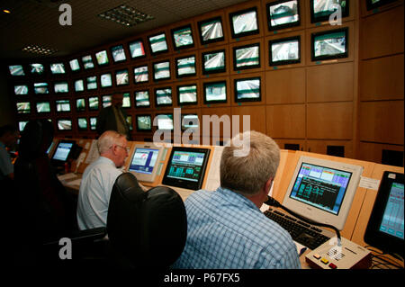 Primo ScotRail TVCC di centro di controllo presso Dunfirmline. Giugno 2005 Foto Stock