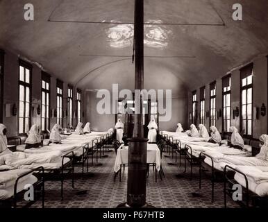 La tubercolosi ward dell'Ospedale Hasköy per le donne; Istanbul; Turchia 1900 Foto Stock