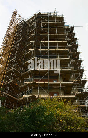 Un alto edificio in costruzione Foto Stock