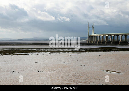 Severn secondo incrocio, che porta la M4 oltre il fiume Severn che collegano l'Inghilterra e Galles del Sud. Foto Stock