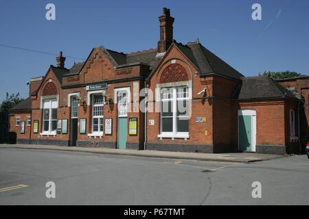 Facciata sud di Purley stazione in Greater London. 2007 Foto Stock