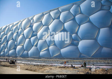 Piscina olimpionica in costruzione, Pechino, Cina Foto Stock