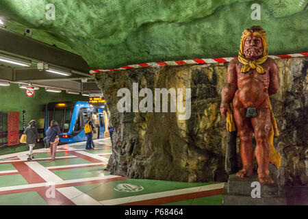 Arte su Kungstradgarden stazione della metropolitana, Stoccolma, Svezia Foto Stock