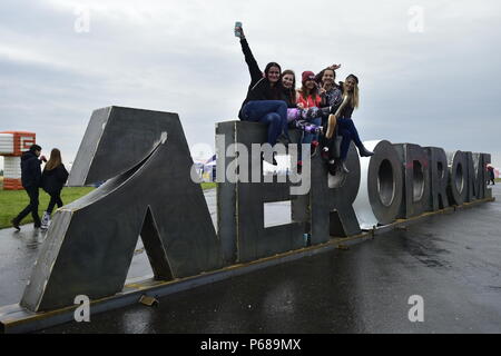 Panensky Tynec, Repubblica Ceca. Il 28 giugno, 2018. Il Aerodrome Festival inizia in Panensky Tynec, Repubblica Ceca, giovedì 28 giugno, 2018. Credito: Ondrej Hajek/CTK foto/Alamy Live News Foto Stock