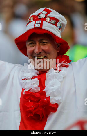 Kaliningrad, Russia. 28 GIU, 2018. Un ventilatore in Inghilterra prima del 2018 della Coppa del Mondo FIFA Gruppo G match tra Inghilterra e Belgio a Kaliningrad Stadium il 28 giugno 2018 nella regione di Kaliningrad, Russia. (Foto di Daniel Chesterton/phcimages.com) Credit: Immagini di PHC/Alamy Live News Foto Stock