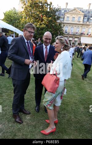 Parigi, Francia. 28 GIU, 2018. Ambasciata degli Stati Uniti d'America a Parigi, Francia, la data di ricezione presso la residenza dell'ambasciatore, Jamie McCourt, American Independence Day #Luglio4Parigi, la 242anniversario degli Stati Uniti e il terzo centenario di New Orleans. Credito: Ania Freindorf/Alamy Live News Foto Stock