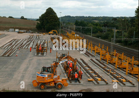 Il cantiere a Bourne End in agosto 2003. Da questa area è stato creato un campo verde sito per assemblare la Bourne End scavalcamenti durante il West COA Foto Stock