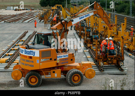 Il cantiere a Bourne End in agosto 2003. Da questa area è stato creato un campo verde sito per assemblare la Bourne End scavalcamenti durante il West COA Foto Stock