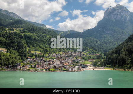 Alleghe, Belluno Dolomiti, Veneto, Italia, Europa Foto Stock
