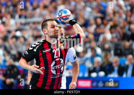 HC Vardar Skopje v Montpellier HB, Champions League pallamano semifinale a Colonia, Germania dotate: Ivan Cupic dove: Germania Quando: 26 maggio 2018 Credit: Newspix.pl WENN.com * * disponibile solo per la pubblicazione in UK, USA, Germania, Austria, Svizzera** Foto Stock