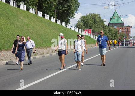 Nizhny Novgorod, Russia - 24 Giugno 2018: è una delle città della Coppa del Mondo 2018 in Russia. Molte delle città le strade sono aperte per gli appassionati di escursionismo Foto Stock