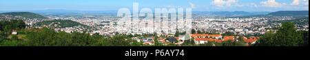 Panoramica della città di Clermont-Ferrand, Auvergne Puy-de-Dome, Francia Foto Stock