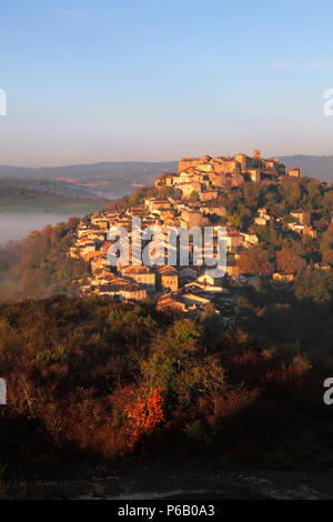 Francia, Occitanie, Dipartimento del Tarn (81), Cordes sur Ciel Foto Stock