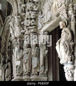 LA CORUÑA. SANTIAGO DE COMPOSTELA. CATEDRAL. PORTICO DE LA GLORIA. DETALLE. ARTE romanico. Foto Stock