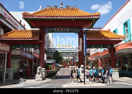BRISBANE, Australia - 22 Marzo 2008: la gente visita Chinatown a Brisbane, Australia. Nel 2014 stimato 447,400 persone in Australia sono nati in chi Foto Stock