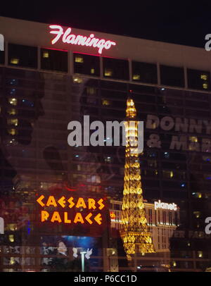 Esposizione multipla di luci e luoghi sulla Strip di Las Vegas Foto Stock