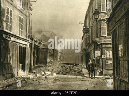 Le macerie, i soldati tedeschi, vormarsch, Soissons, ww1, la prima guerra mondiale, la prima guerra mondiale Foto Stock